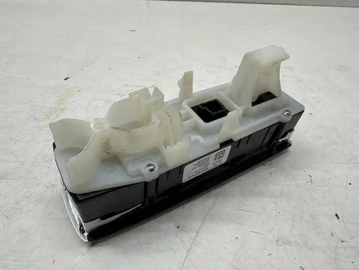 Mercedes-Benz E W212 (2009 - 2016) A2049055302 Кнопка стеклоподъемников — фото 2