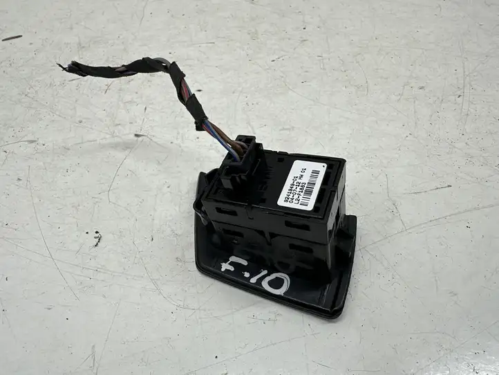 BMW 5 F10 F11 (2009 - 2016) 9241949 Блок кнопок стеклоподъемников — фото 2
