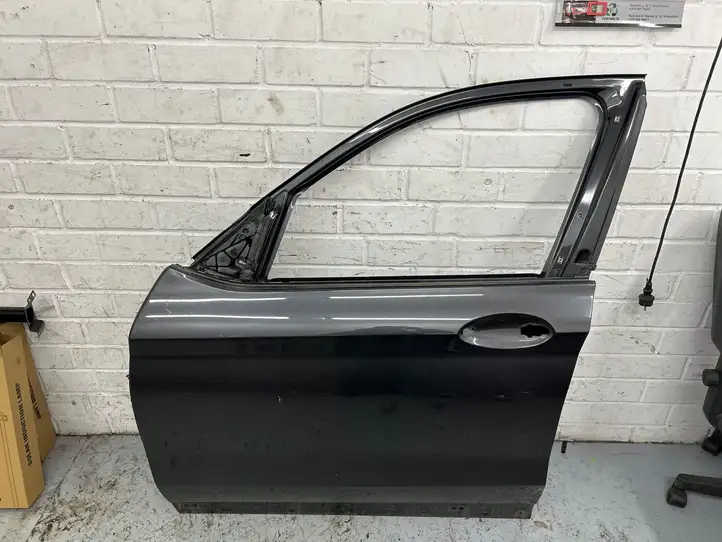 BMW iX3 G08 (2020 - ) Дверь — фото 1