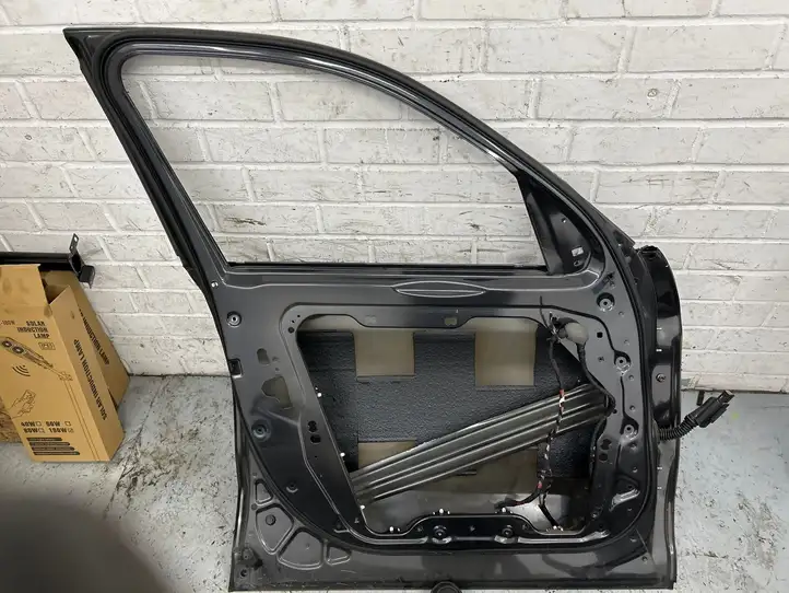 BMW iX3 G08 (2020 - ) Дверь — фото 2