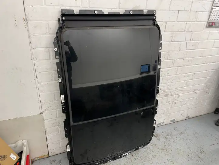 BMW iX3 G08 (2020 - ) 5A3C279 Комплект люка крыши — фото 3