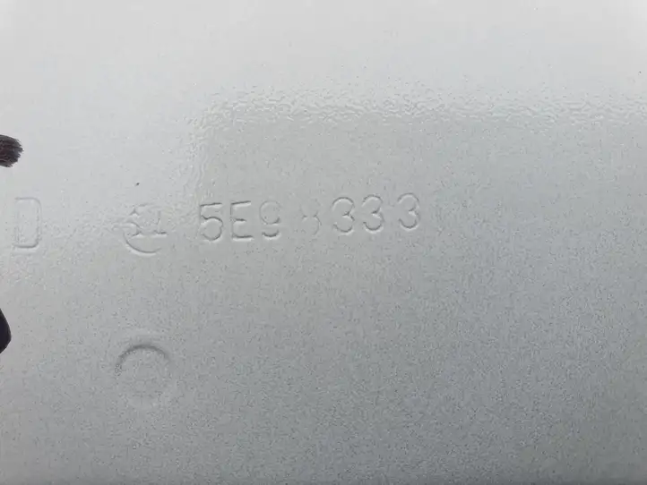 Skoda Octavia Mk3 (5E) (2013 - 2019) 5E9833311 Задняя дверь — фото 10