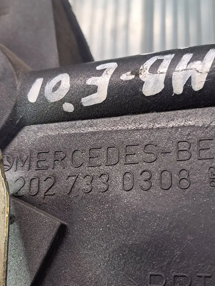 Mercedes-Benz E W210 (1995 - 2002) 2027330308 Замок задней двери — фото 3