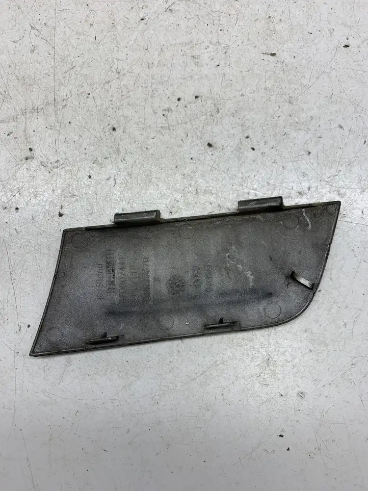 Audi A6 S6 C6 4F (2004 - 2008) 4F0807441 Заглушка буксировочной петли — фото 2