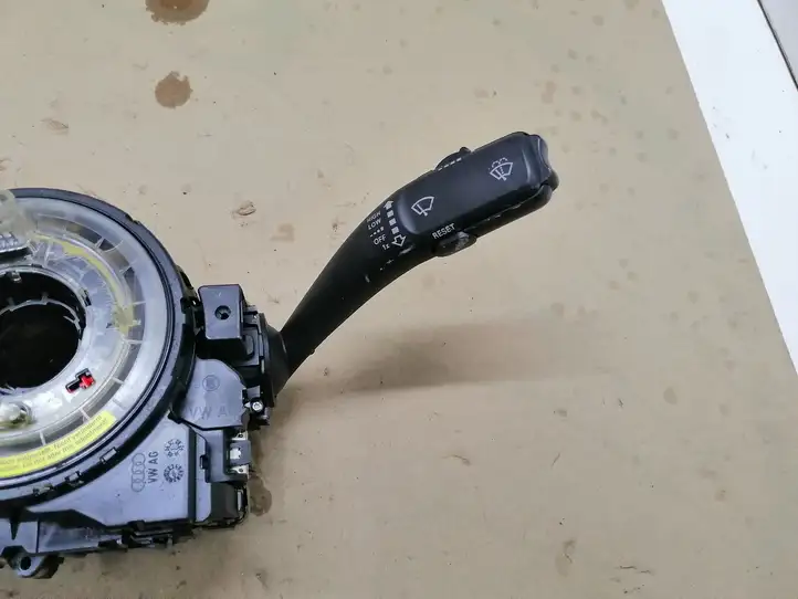 Audi A4 S4 B8 8K (2007 - 2011) 8K0953568F Контактное кольцо SRS — фото 2