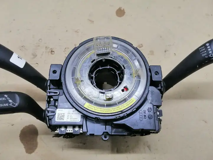 Audi A4 S4 B8 8K (2007 - 2011) 8K0953568F Контактное кольцо SRS — фото 4
