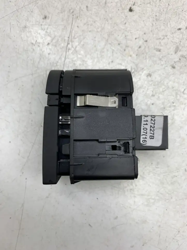 Audi A6 S6 C6 4F (2004 - 2008) 4F1927227B Другие включатели / ручки/ переключатели — фото 2
