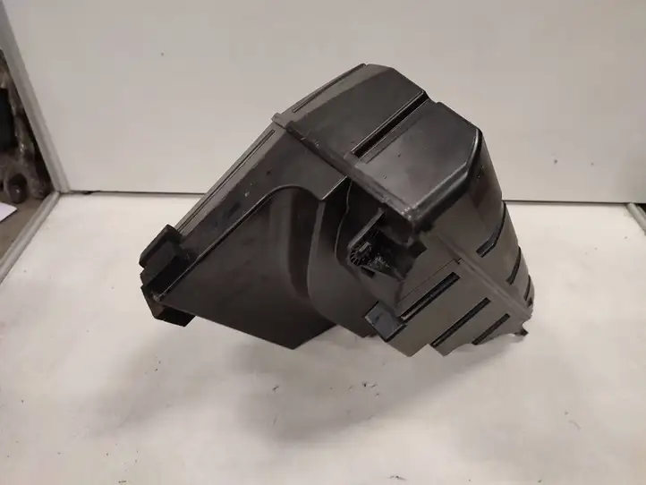 Tesla Model Y (2019 - 2024)  150715400D Громкоговоритель низкой частоты