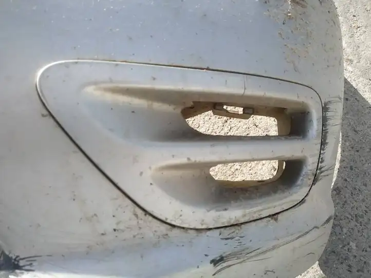 Subaru Legacy (2003 - 2009) Нижняя решетка переднего бампера — фото 1