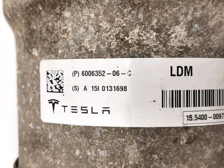 Tesla Model S (2012 - 2016) 6006352-06-C Задняя стойка амортизатора — фото 2