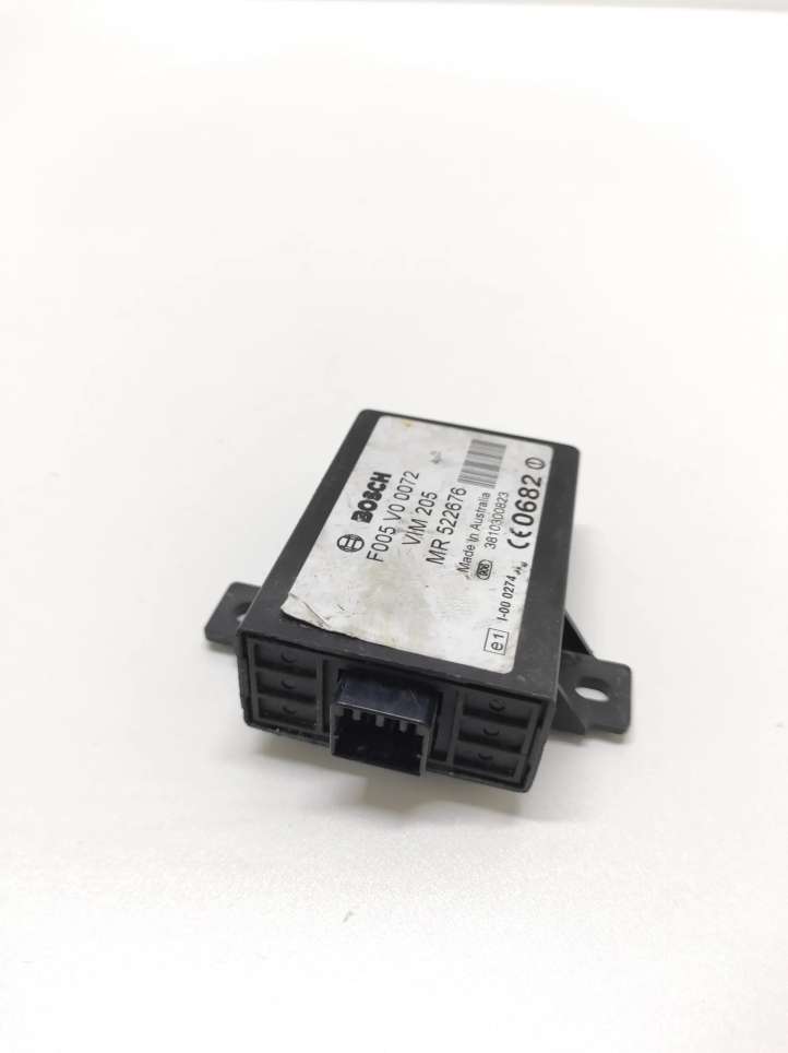 F005V0072 Mitsubishi Carisma Imobilaizerio valdymo blokas