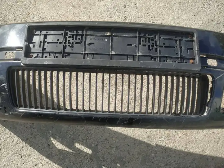 Skoda Superb B5 (3U) (2001 - 2008) Нижняя решетка переднего бампера — фото 1