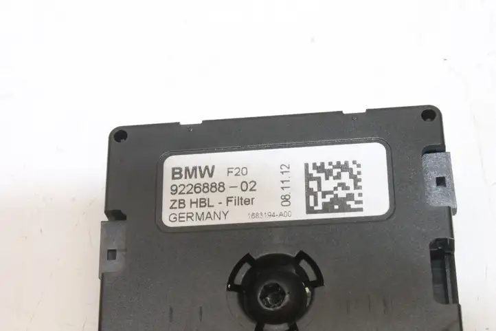 BMW 1 F20 F21 (2011 - 2019) 9226888 Усилитель антенны — фото 4