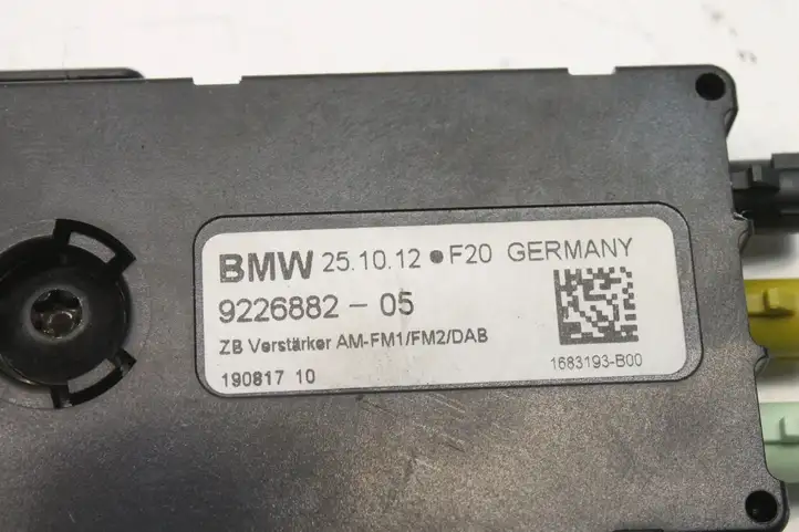 BMW 1 F20 F21 (2011 - 2019) 9226882 Усилитель антенны — фото 4