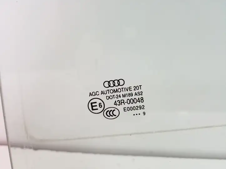 Audi Q5 SQ5 (2008 - 2012) Стекло задней двери — фото 2