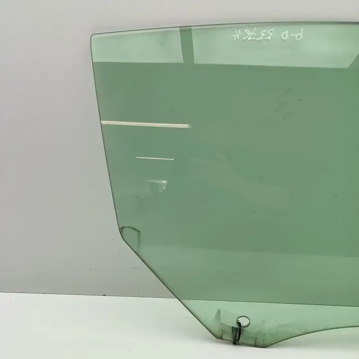 Nissan 370Z (2008 - 2014)  803001EA0A Основное стекло передних дверей (двухдверного автомобиля)