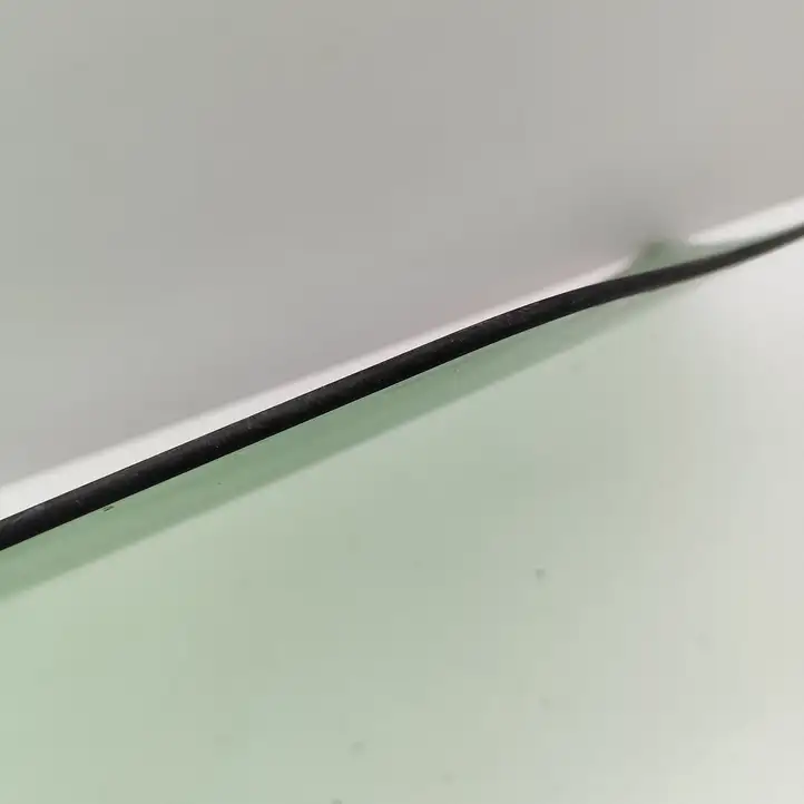 Nissan 370Z (2008 - 2014)  803001EA0A Основное стекло передних дверей (двухдверного автомобиля)