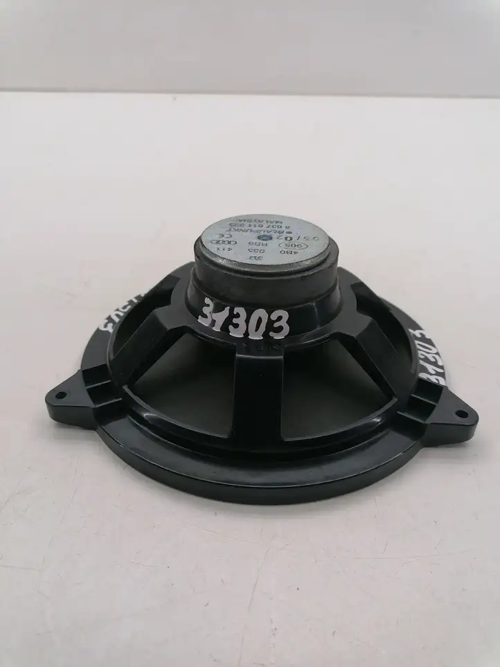 Audi A6 (2001 - 2004)  4B0035411 Громкоговоритель (громкоговорители) в задних дверях
