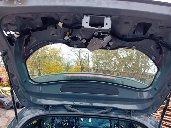 Renault Clio V (2019 - ) Крышка багажника — фото 1