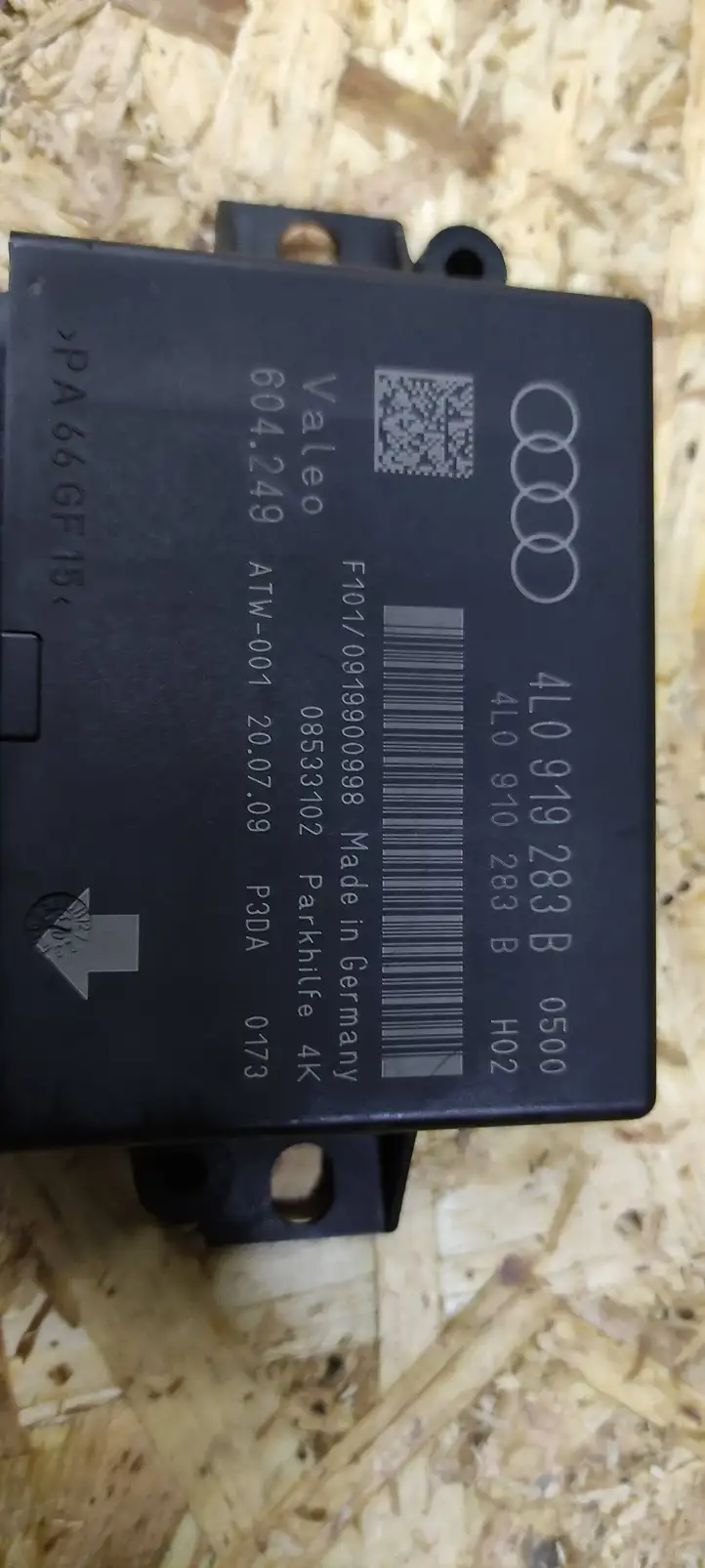 Audi A6 S6 C6 4F (2008 - 2011) 4L0919283B Блок управления парктрониками — фото 3