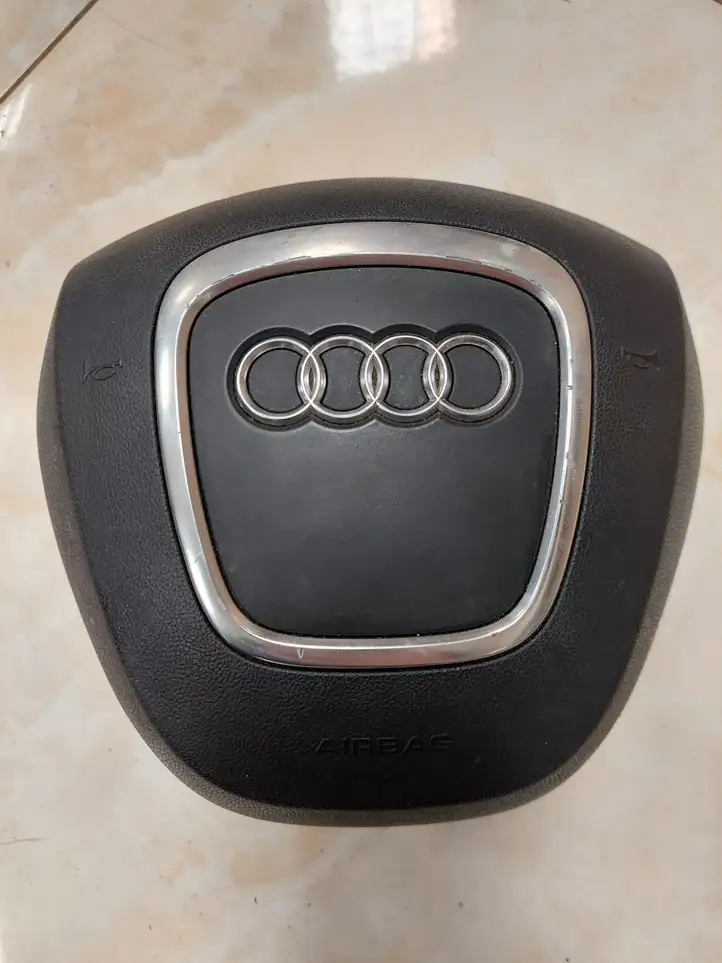 Audi Q5 SQ5 (2008 - 2012) 8R0880201C Подушка безопасности руля — фото 1