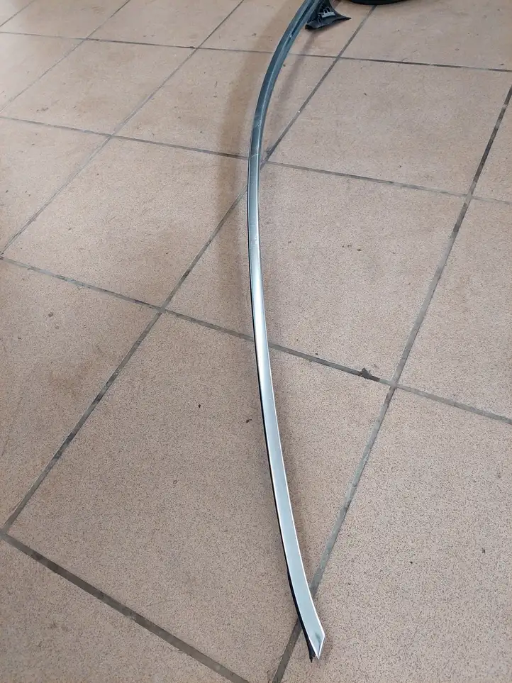 Mercedes-Benz CLA C117,X117,W117 (2013 - 2019) A1176730183 Молдинг крыши — фото 6