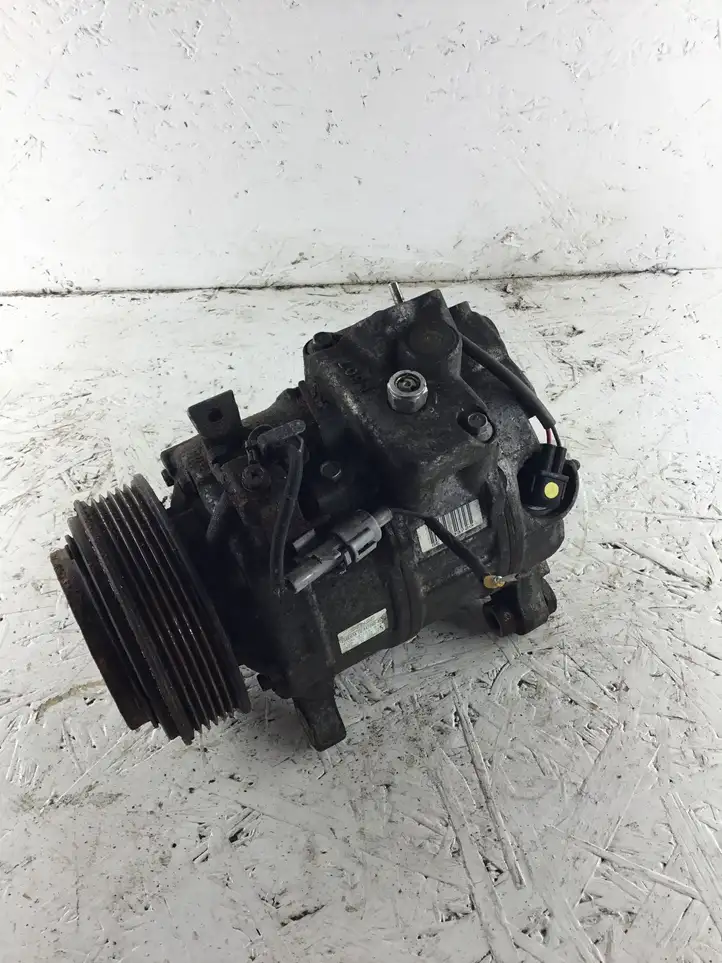 BMW X5 E70 (2006 - 2013) GE44726045 Компрессор (насос) кондиционера воздуха — фото 1