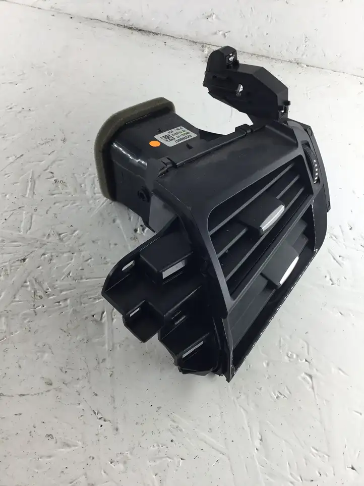 BMW X5 F15 (2013 - 2017) 925265007 Боковой воздушный дефлектор — фото 2