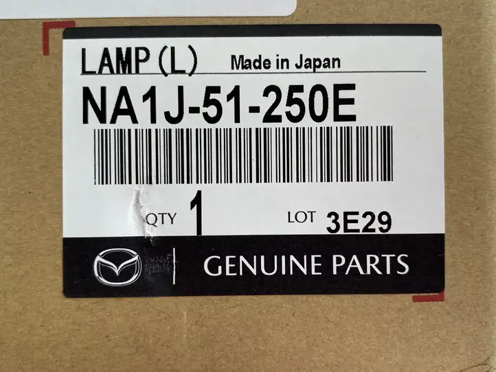 Mazda MX-5 ND (2015 - ) NA1J51250E Указатель поворота передний — фото 5