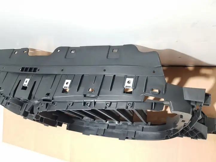 BMW X3 G01 (2018 - 2024) 51137497227 Дефлектор воздуха — фото 7