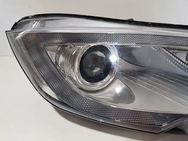 Tesla Model S (2012 - 2016) 13894210534 Передняя фара — фото 5
