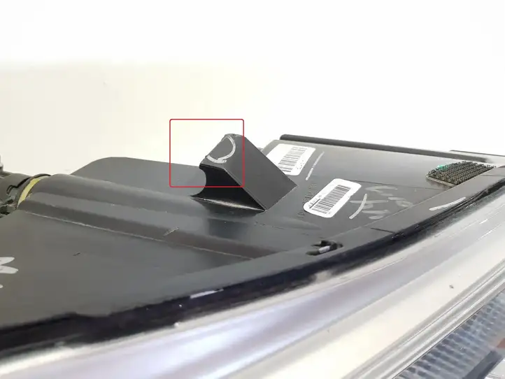 Tesla Model S (2012 - 2016) 13894210534 Передняя фара — фото 14