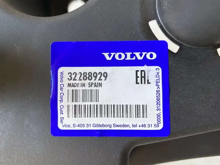 Volvo XC60 (2017 - ) 32288929 Крепление крыла — фото 2
