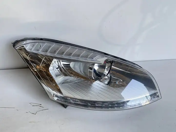 Citroen C4 I Picasso (2006 - 2013) 9673099580 Передняя фара — фото 1