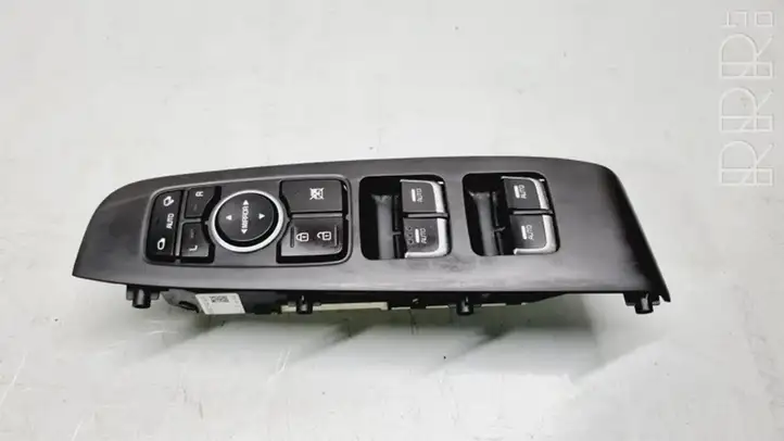Kia Sorento (2014 - 2017) 93570C5300WK Блок кнопок стеклоподъемников — фото 1