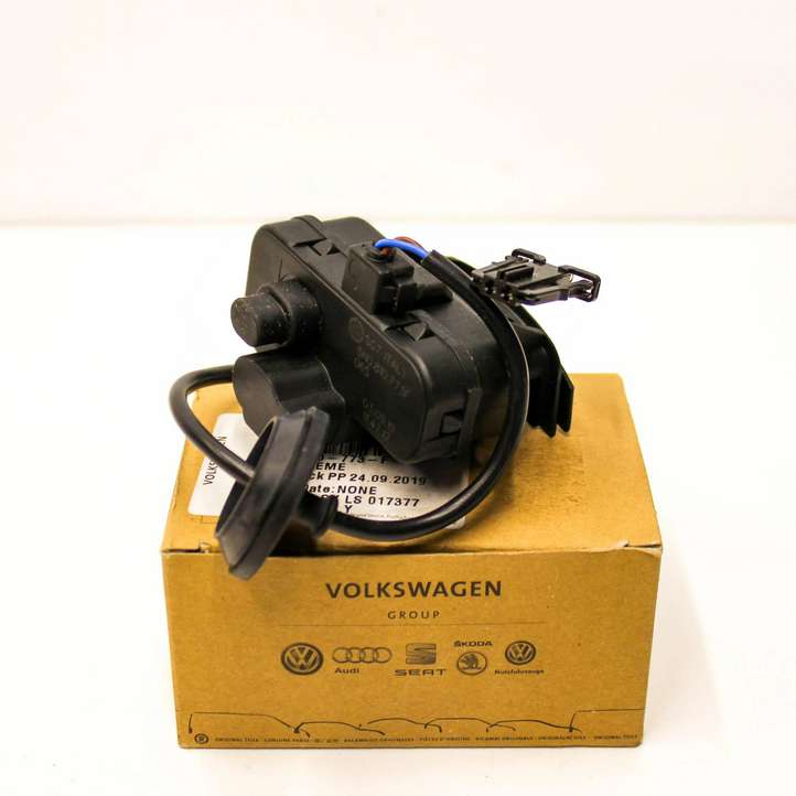 Volkswagen Tiguan (2007 - 2011)  5N0810773F Электрический замок крышки бака