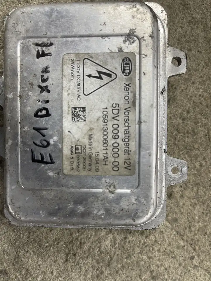 BMW 5 E60 E61 (2004 - 2010) 5DV00900000 Блок розжига ксенона — фото 2