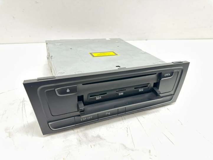 Audi A5 (2007 - 2011)  8T1035670E CD/DVD чейнджер