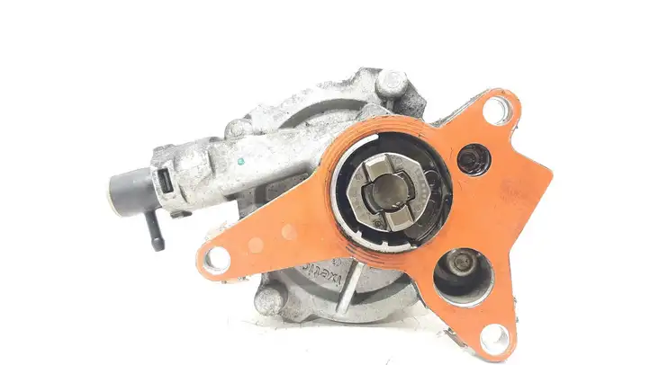 Nissan Qashqai (2006 - 2010) 8200845984 Вакуумный насос — фото 2