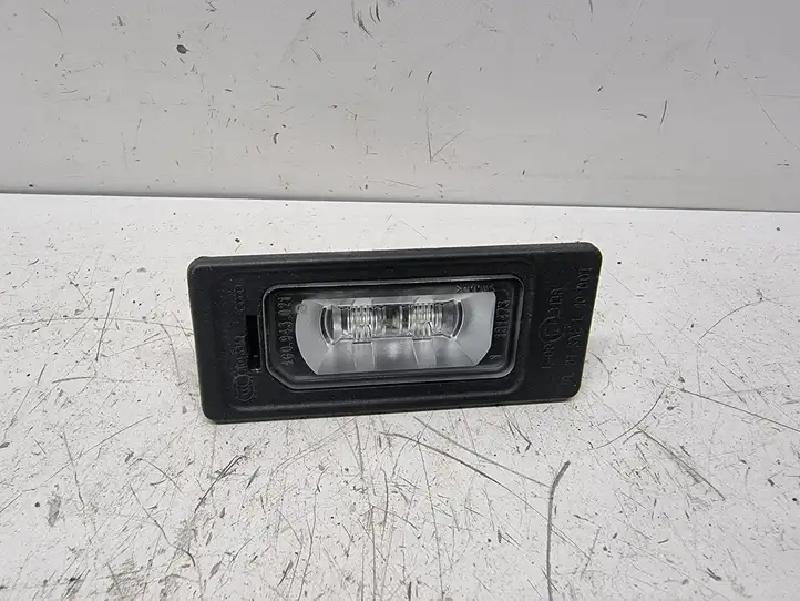 Audi A6 C7 (2011 - 2014) 4G0943021 Подсветка номера — фото 1