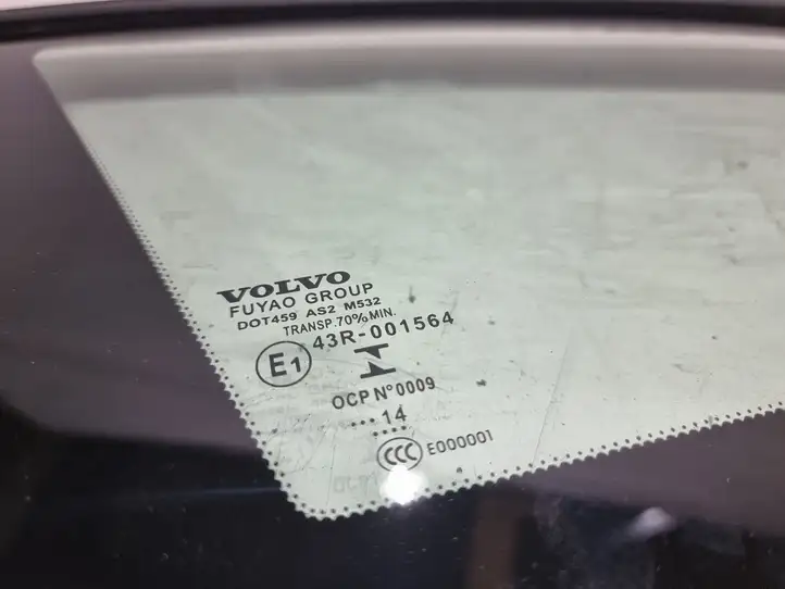 Volvo V60 (2013 - 2018) 31385436 Заднее боковое стекло — фото 2