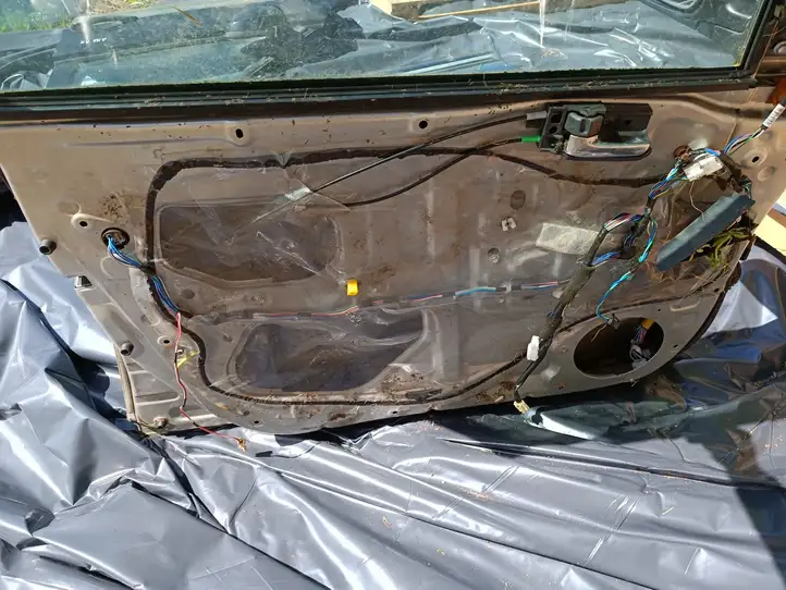 Toyota Avensis T250 (2003 - 2006) Дверь — фото 4