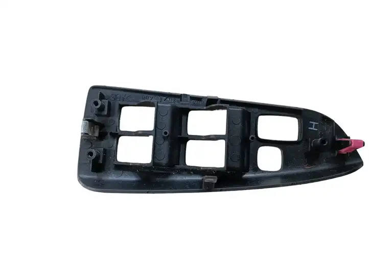 Toyota Land Cruiser (J120) (2002 - 2009) 74231604 Блок кнопок стеклоподъемников — фото 2