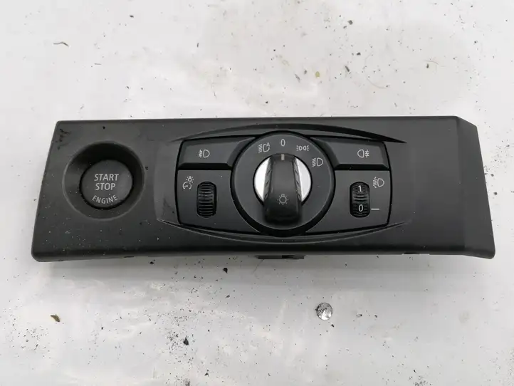 BMW 5 E60 E61 (2004 - 2010) 6988555 Включатель фонарей — фото 1