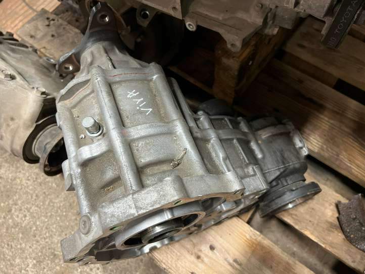 Lexus LS 460 (2006 - 2009)  36100HRB001 Редуктор коробки передач (раздатка)