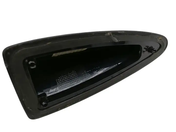 BMW 5 E60 E61 (2004 - 2010) D9207401 Крышка GPS-антенны — фото 2