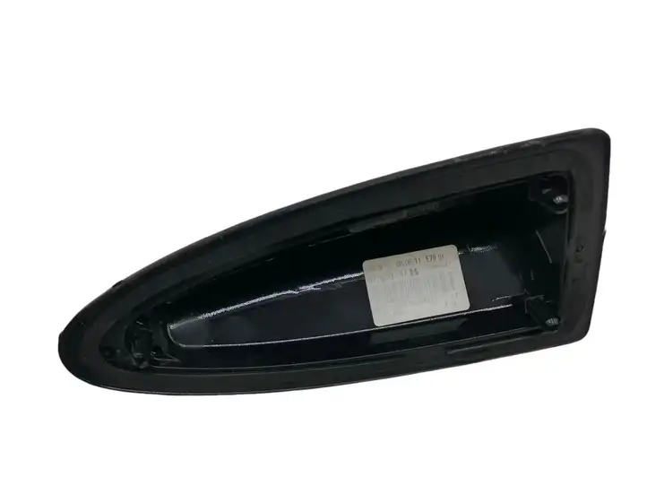 BMW 5 F10 F11 (2009 - 2016) 9129639 Крышка GPS-антенны — фото 2