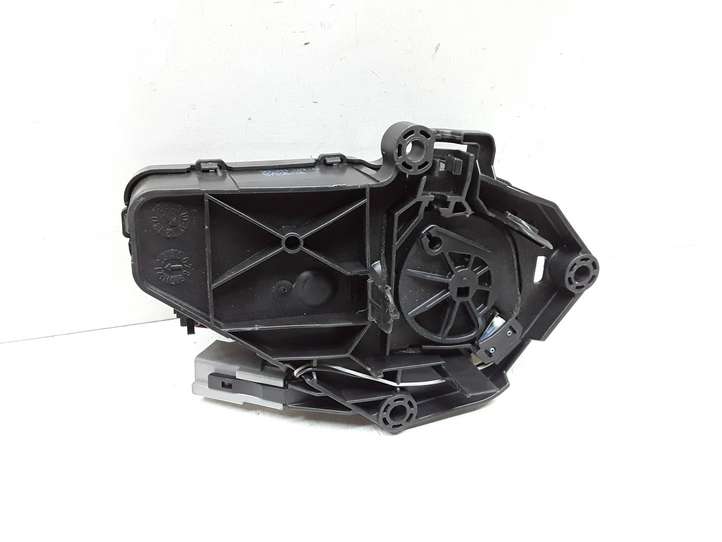 Volvo XC60 (2008 - 2013)  31335116 Притягиватель задней крышки