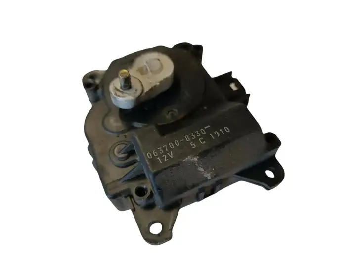 Toyota RAV 4 (XA20) (2000 - 2005) 0637008330 Двигатель задвижки потока воздуха — фото 3