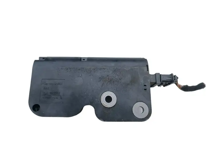 Volkswagen Touareg I (2002 - 2010) 7L0827511 Замок крышки багажника — фото 2